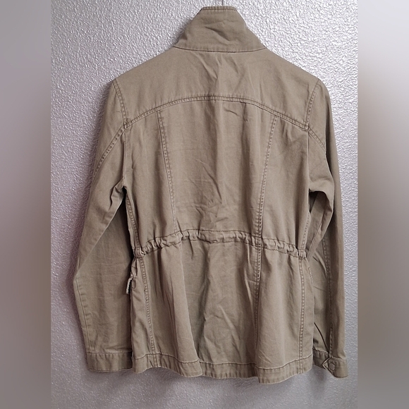 H&M Divided Stylish Sage Green Jacket     Size 10 - Picture 11 of 14